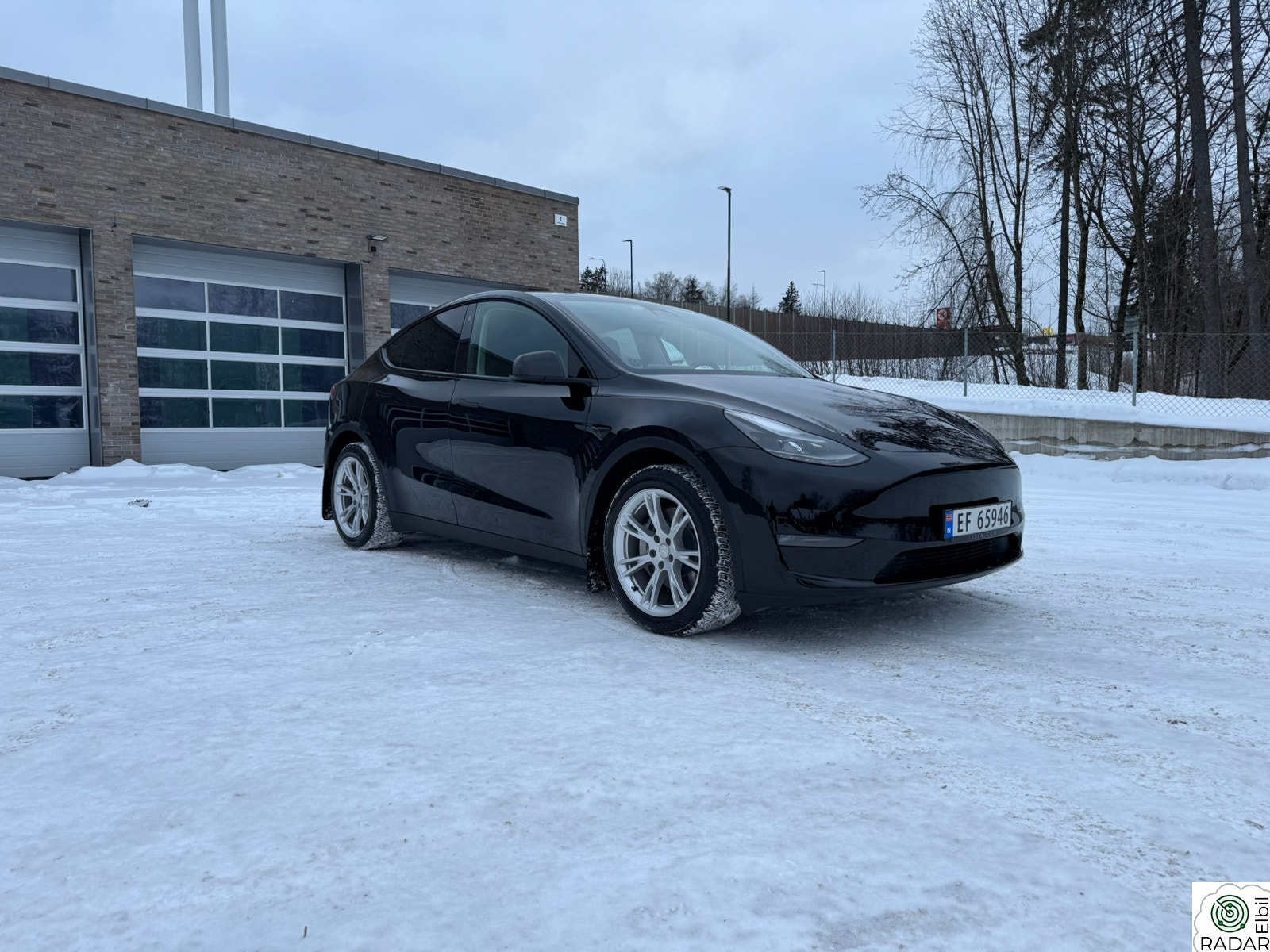 TESLA Model Y Long Range AWD