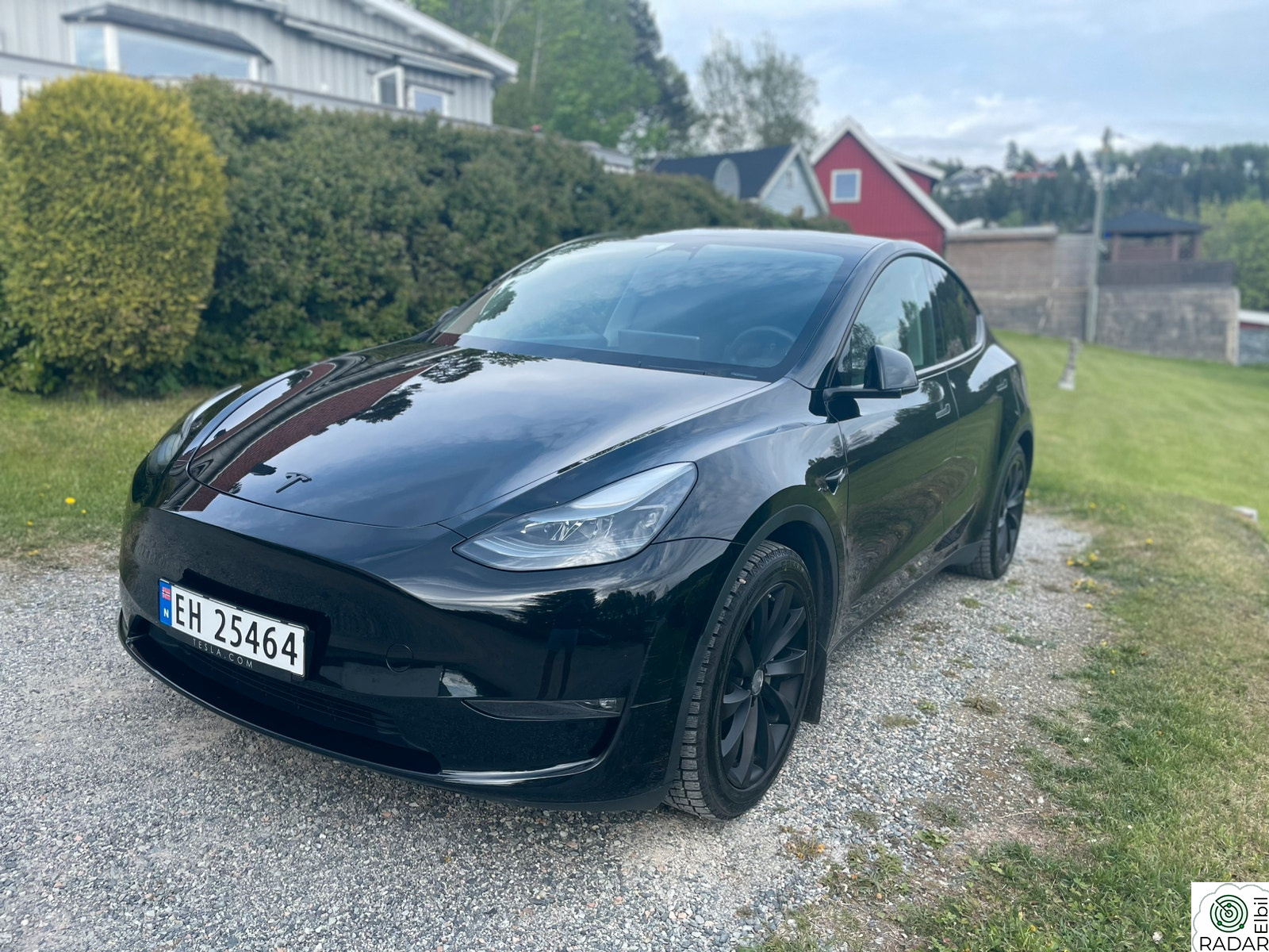 TESLA Model Y Long Range AWD