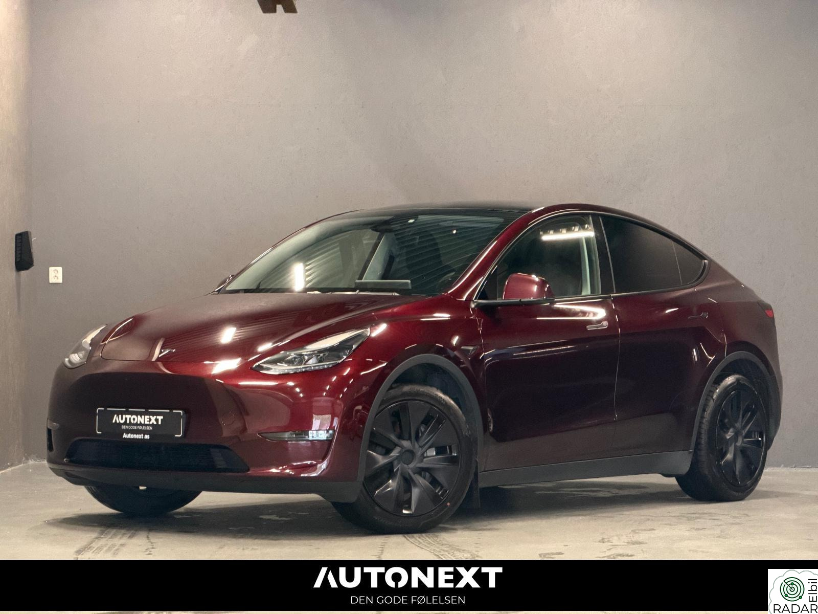 TESLA Model Y AWD LONG RANGE PREMIUM/KROK/RYZEN/VARMEPUMPE++
