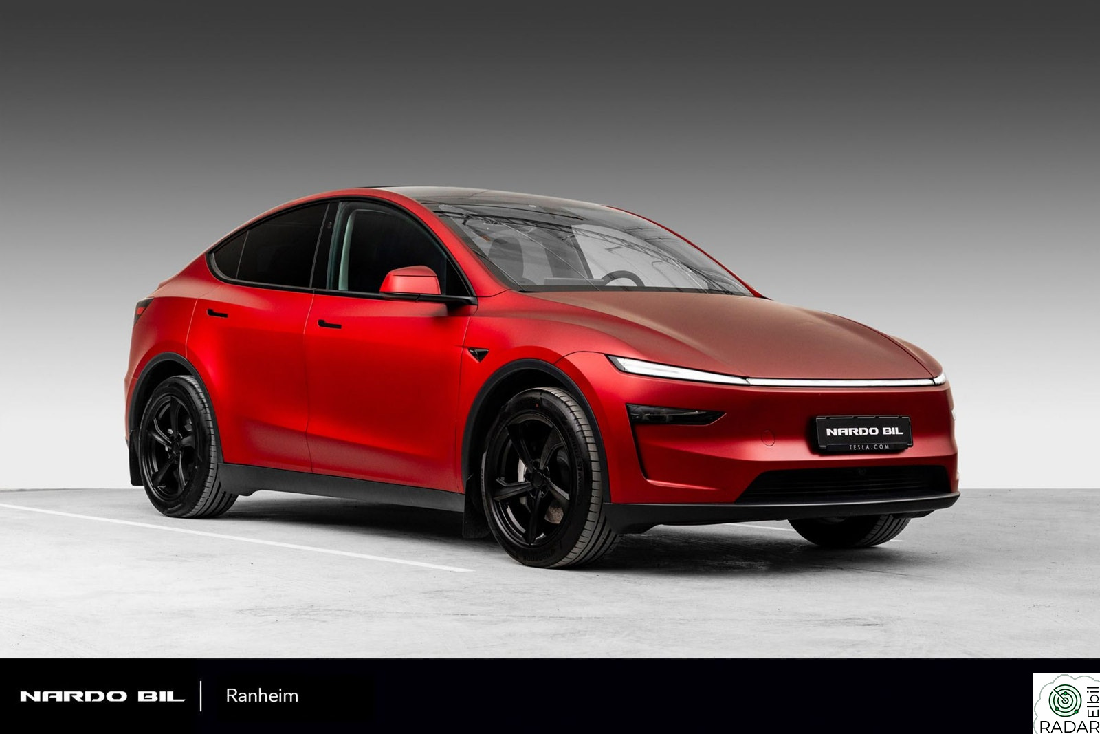 TESLA Model Y Long Range AWD Juniper/360/Autopilot/Helfoliert