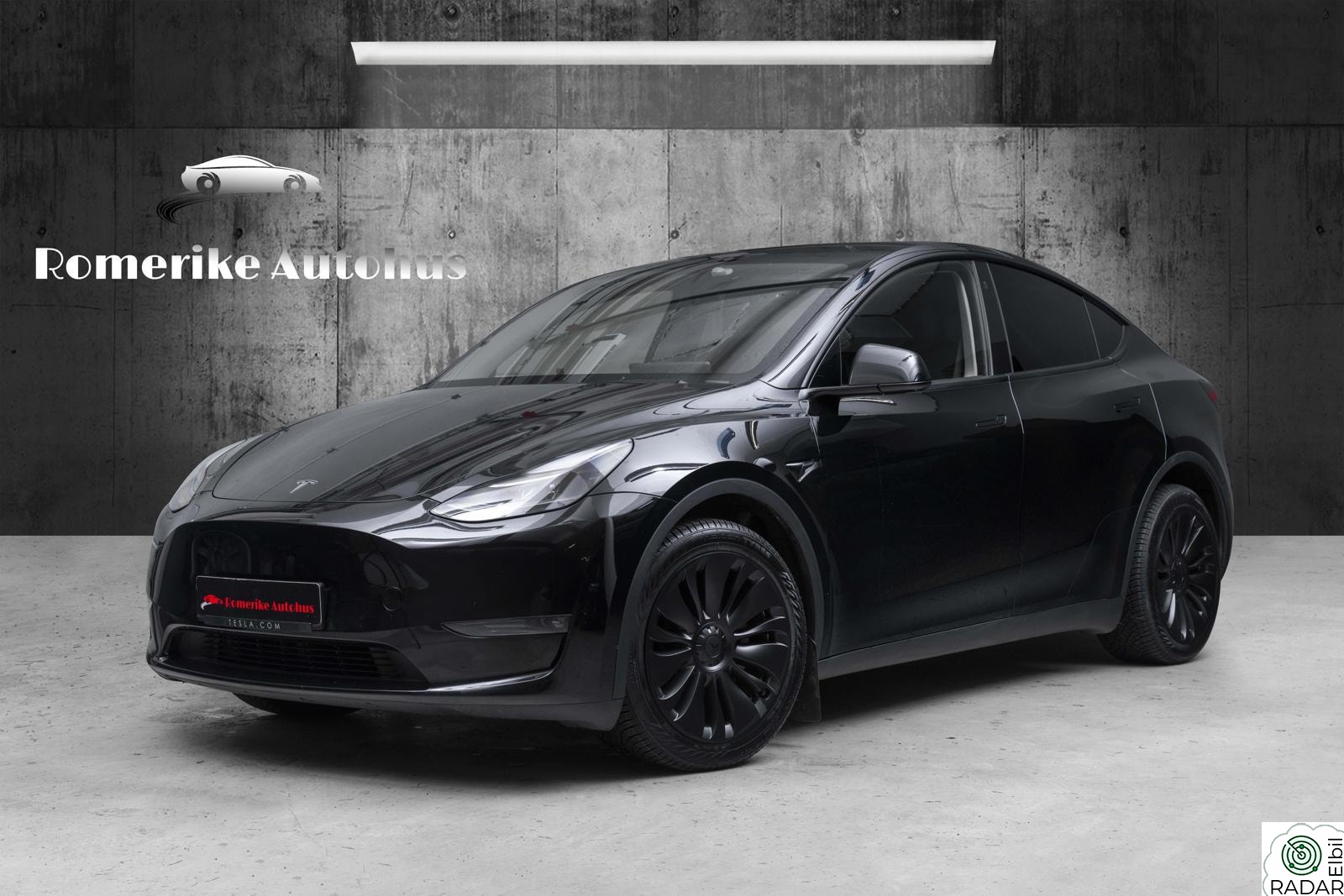 TESLA Model Y LONG RANGE AWD BERLIN // AP, PremiumLyd, KROK+++