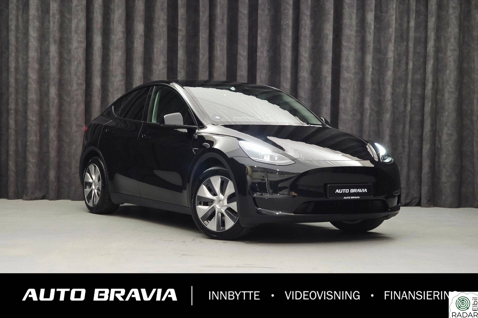 TESLA Model Y LONG RANGE/DUALMOTOR/533KM/KROK/MATRIX/AP/AMD/V.PUMPE++