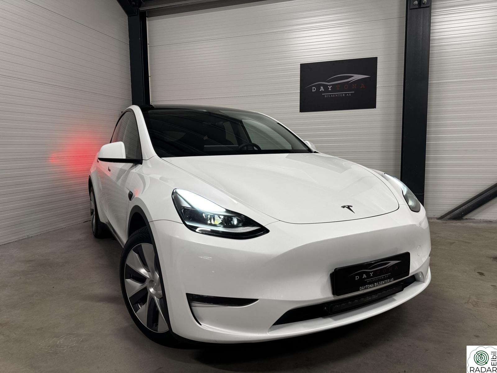 TESLA Model Y AWD 533km Berlin/ AMD Ryzen/ H.feste/ Varmepumpe