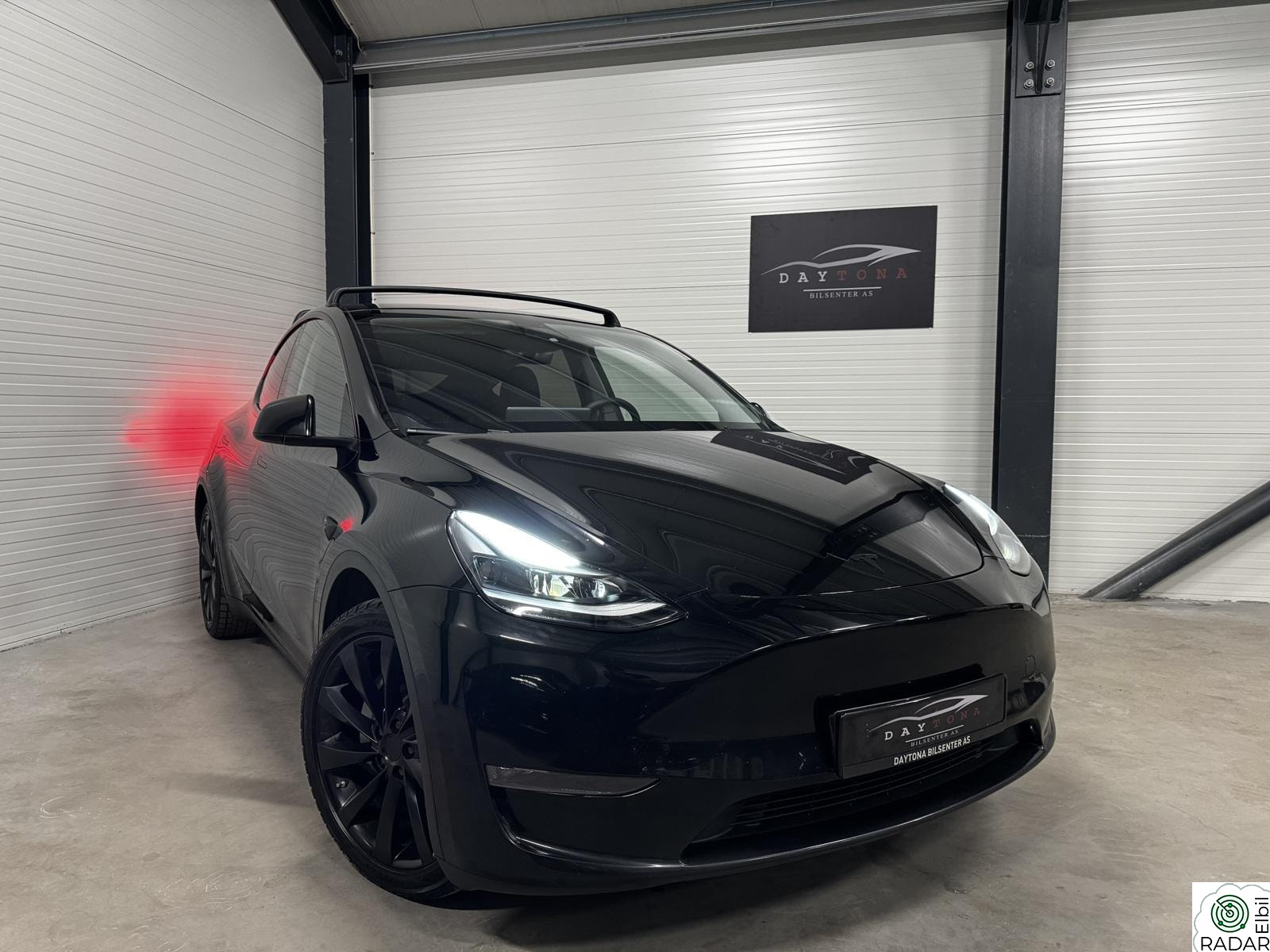 TESLA Model Y AWD 533km Berlin/ AMD Ryzen/ H.feste/Varmepumpe/EAP/20¨