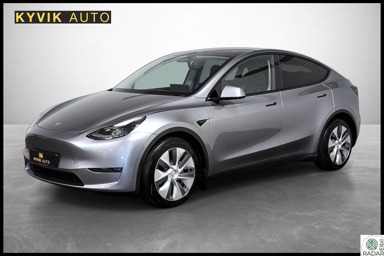 TESLA Model Y Long Range AWD 514hk | Autopilot | Pano