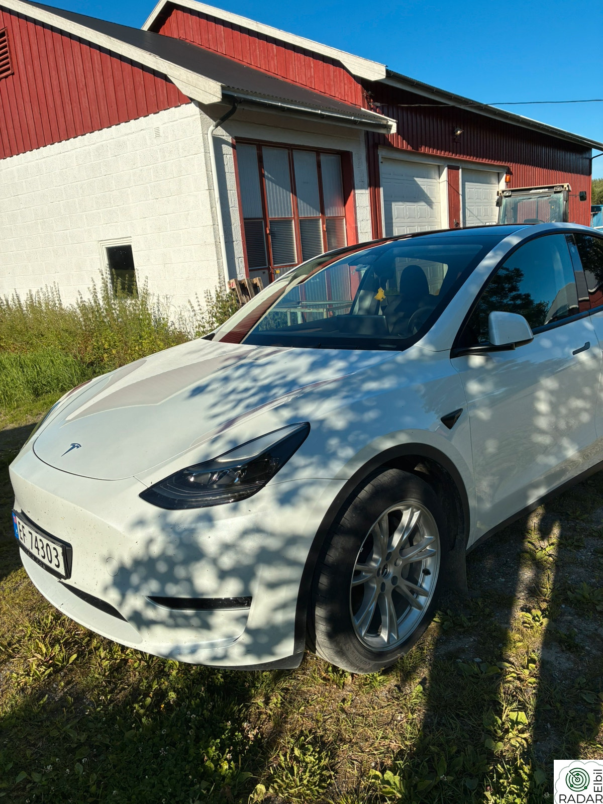 TESLA Model Y Dual motor - long range - 4x4 weel drive