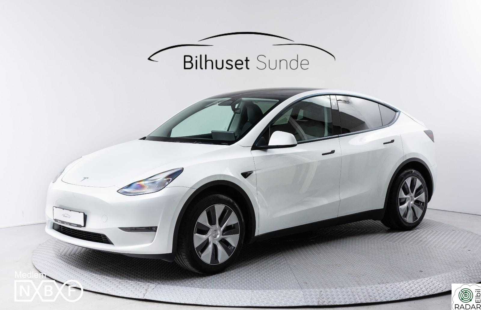 TESLA Model Y Long Range AWD,Krok,Skinn,Kamera,Panorama,ACC++
