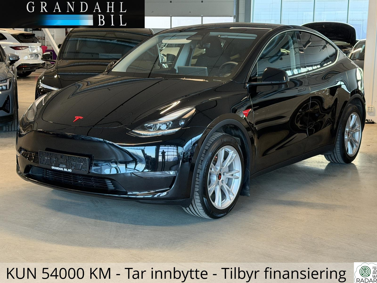 TESLA Model Y LR - 4WD - H. Feste - Autopilot / Summon - Tar innbytte