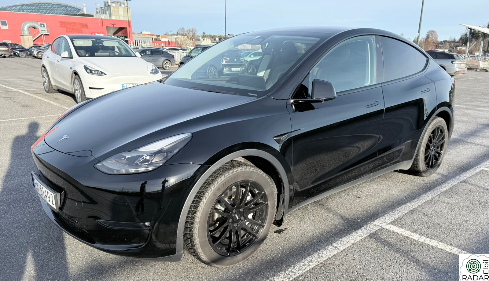 TESLA Model Y Long Range - 4WD - AMD Rysen - Hengerfeste +++