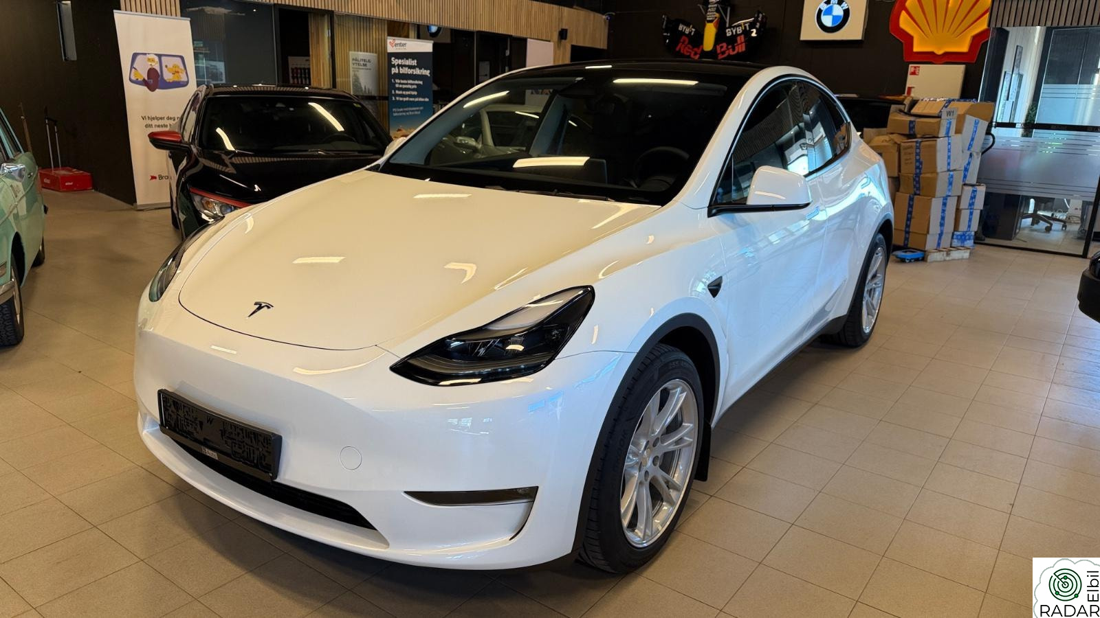 TESLA Model Y EN EIER/ Longe Range AWD