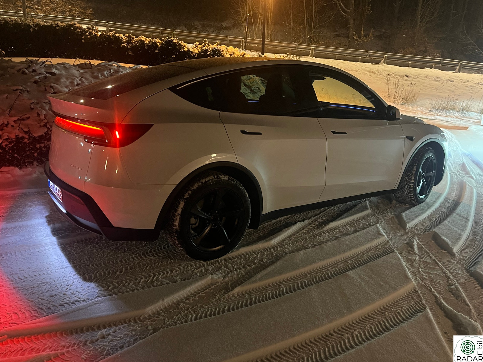 TESLA Model Y Launch Series Long Range AWD