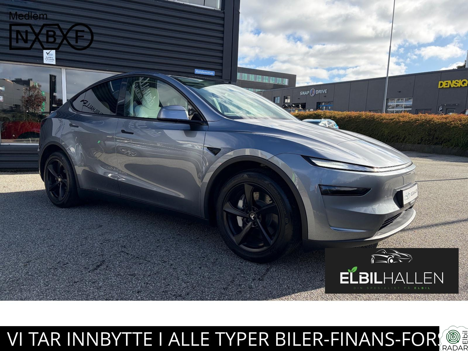 TESLA Model Y FSD VERDI KR70.000/QUICKSILVER KR24.000/HVITT INT/KROK+