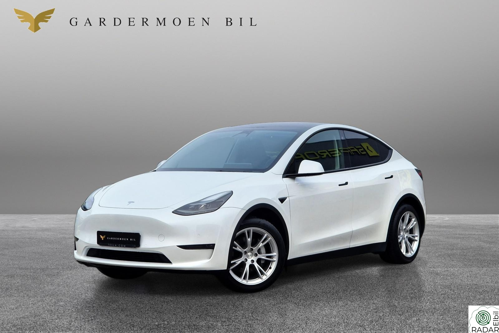 TESLA Model Y Long Range/Dual Motor/Autopilot/Krok/Berlin/Velholdt
