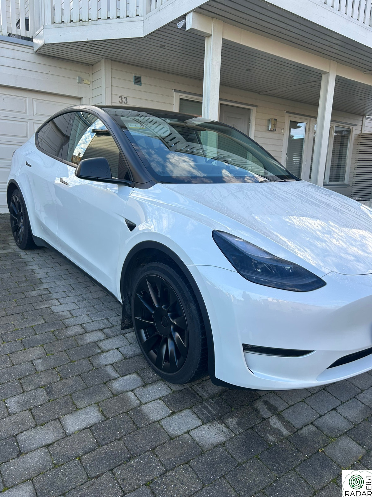 TESLA Model Y Long Range AWD