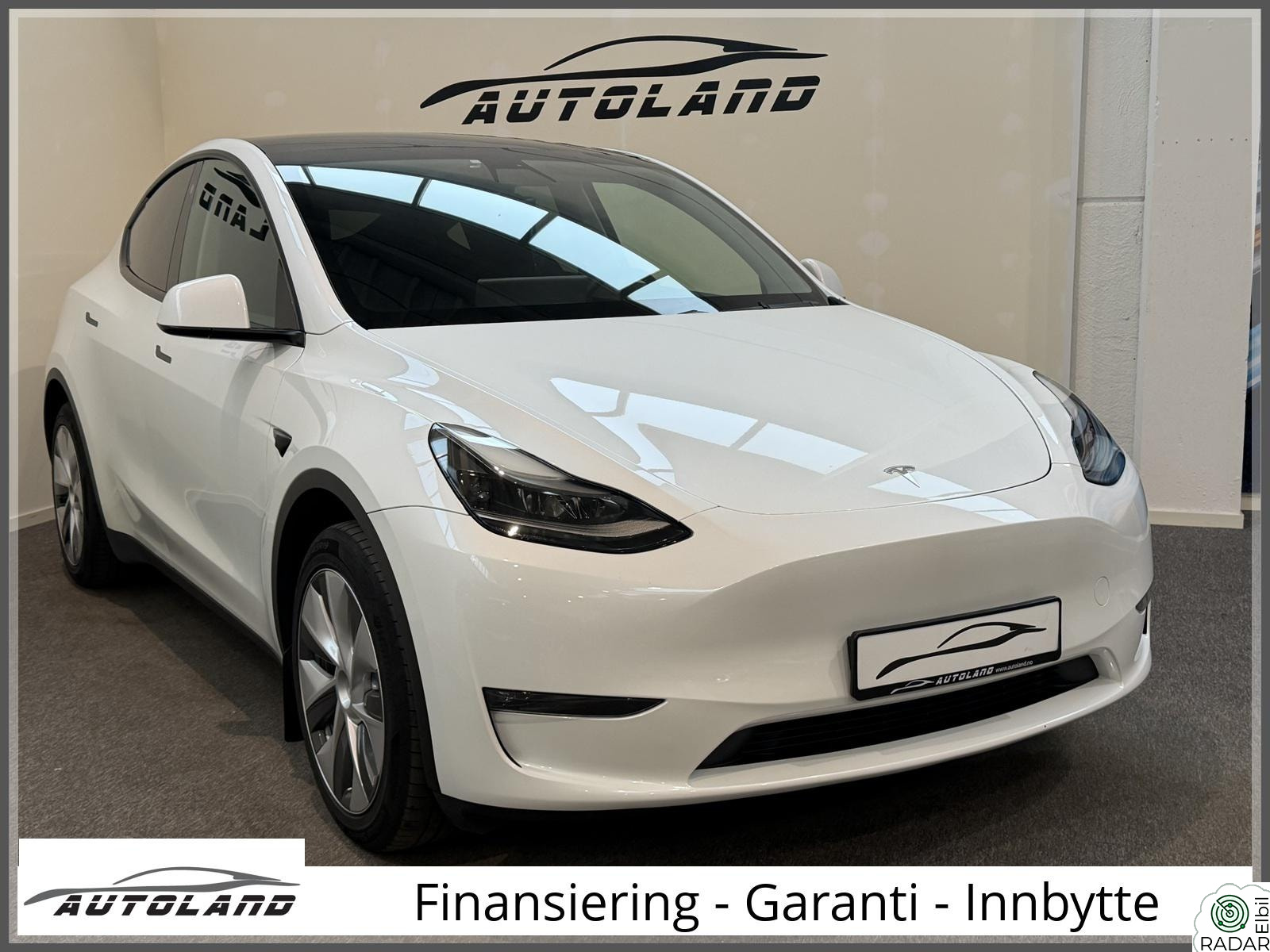 TESLA Model Y Long Range AWD Hengerfeste