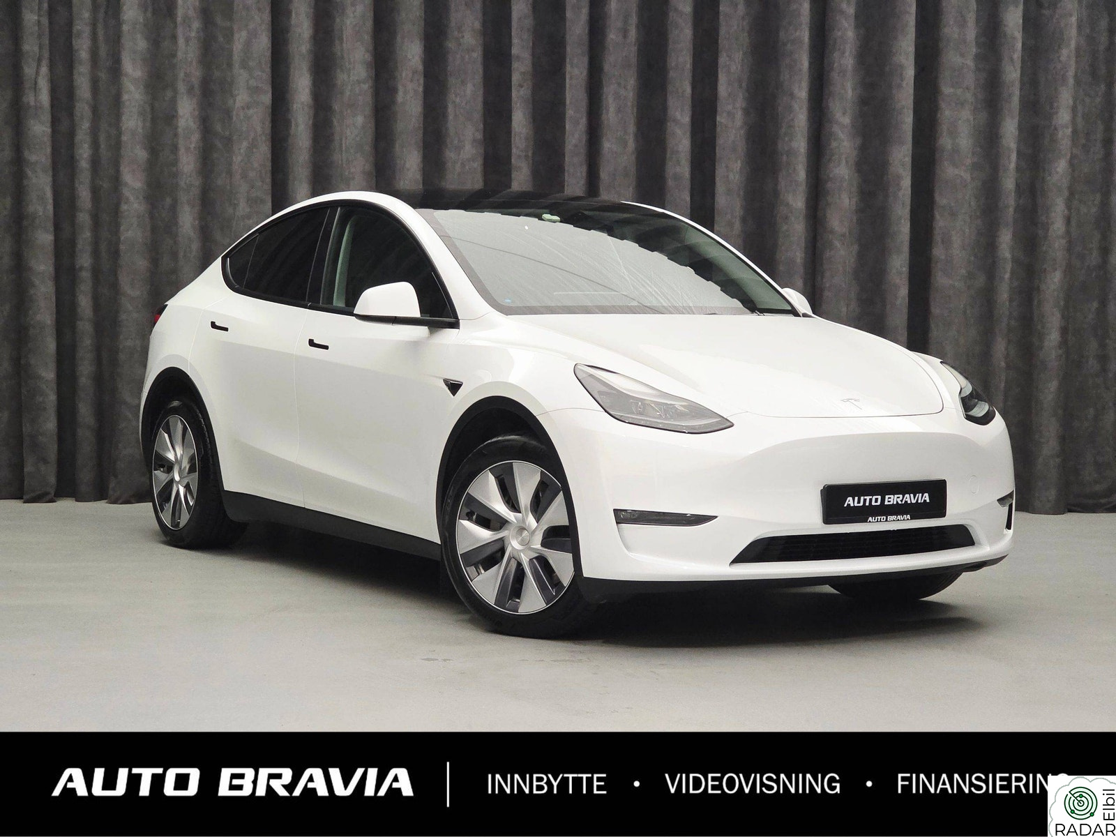 TESLA Model Y LONG RANGE/DUALMOTOR/533KM/KROK/MATRIX/AP/AMD/V.PUMPE++