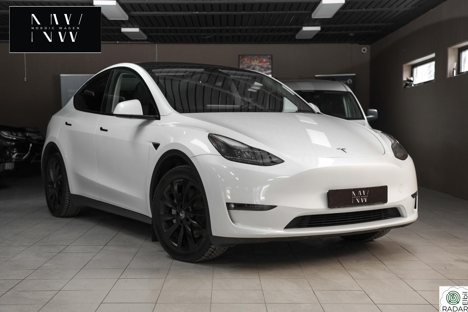 TESLA Model Y AWD Long Range Autopilot Varmepumpe Krok 1-eier LAV.KM