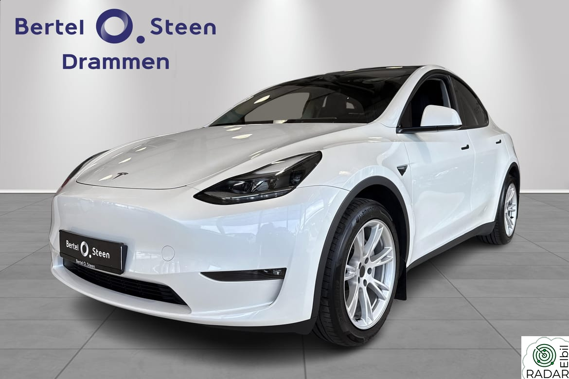 TESLA Model Y Long Range AWD/ Hengerfeste