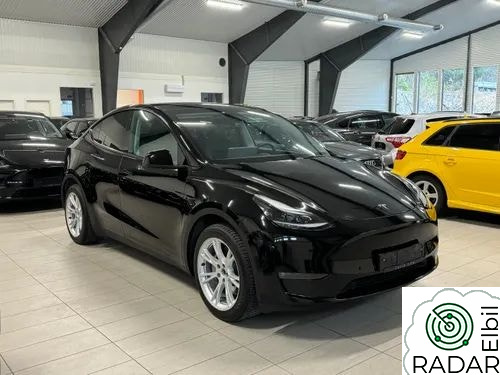 TESLA Model Y Long Range AWD PREMIUM,H-FESTE,PANO,KAMERA,HIFI,SKINN