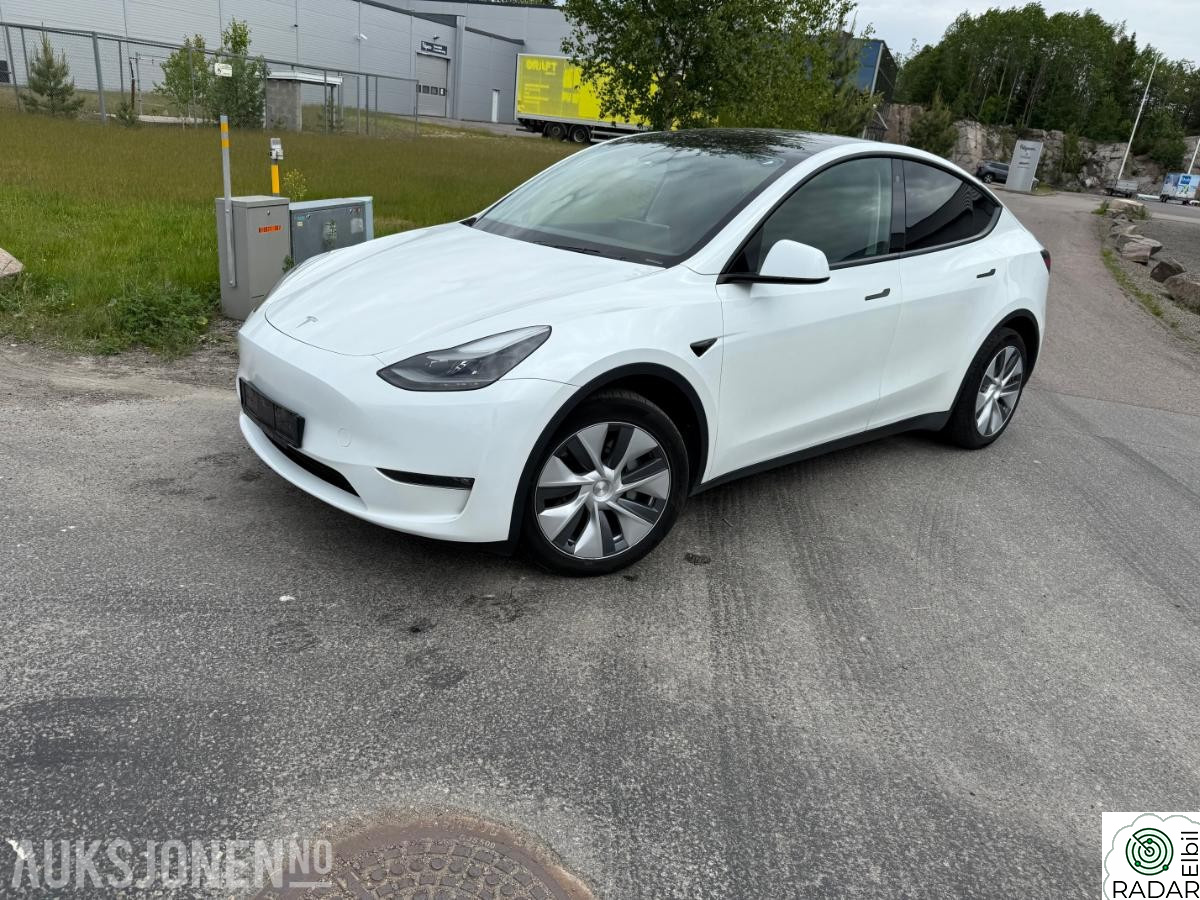 TESLA Model Y LONG RANGE AWD,HENGERFESTE
