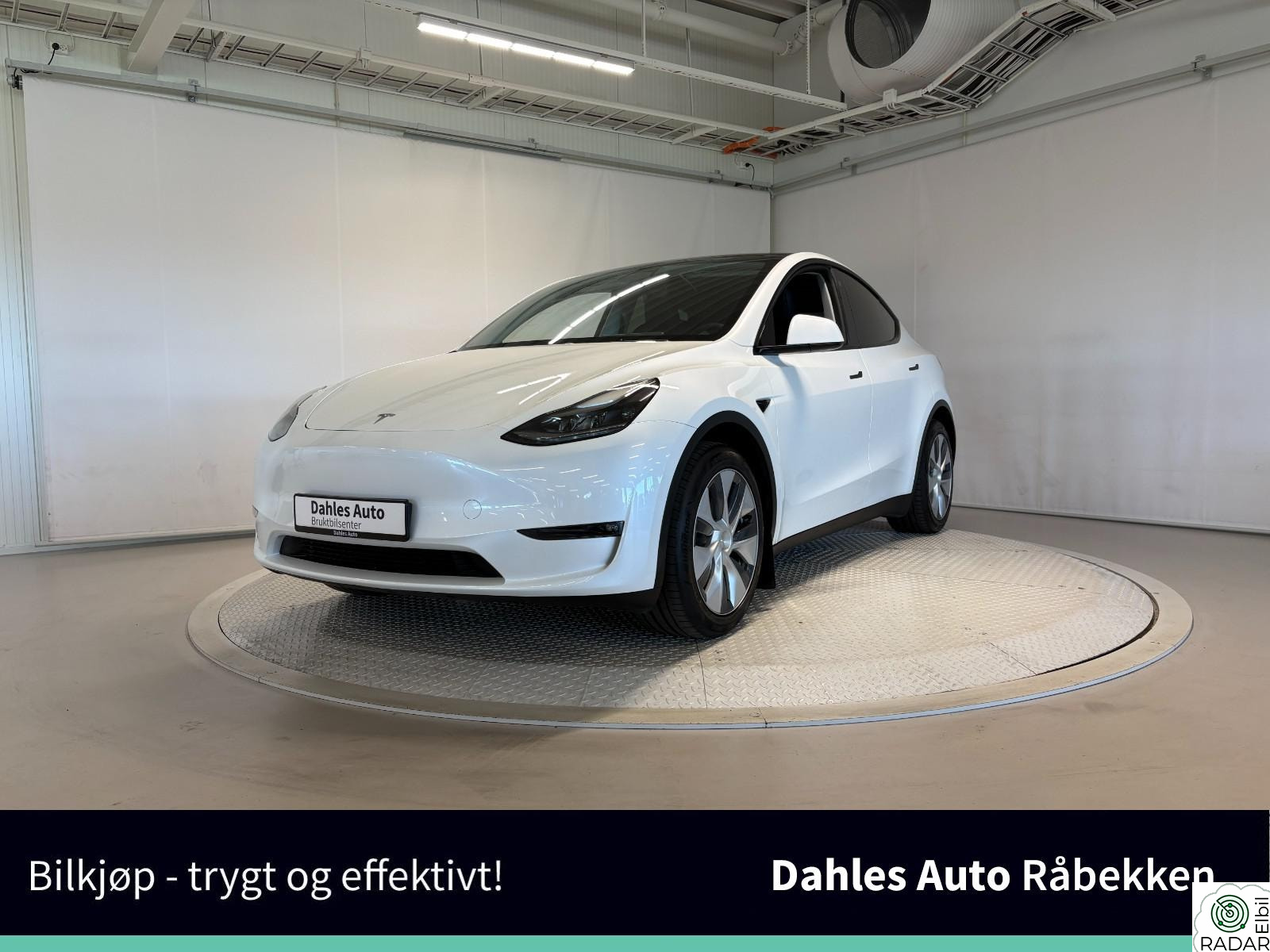 TESLA Model Y Long Range AWD Autopilot/Krok/Skinn/Pano/Kamera