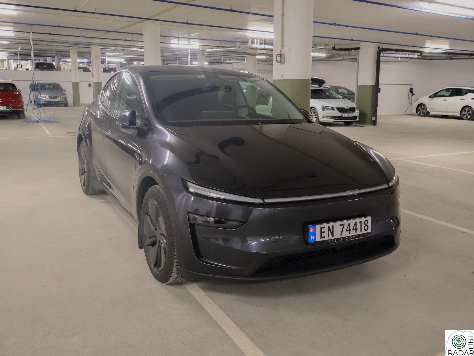 TESLA Model Y LR AWD | PPF-folie | Coating | Premium | Hengerfeste