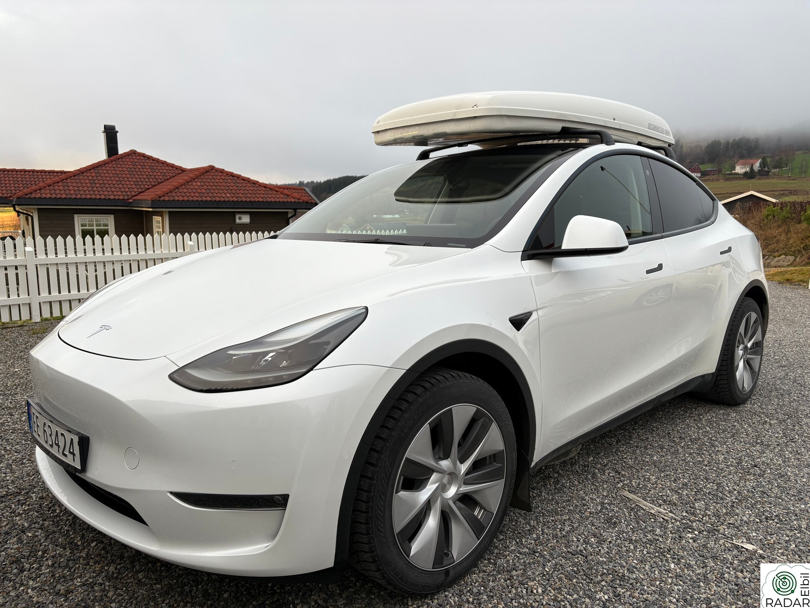 TESLA Model Y Long Range AWD