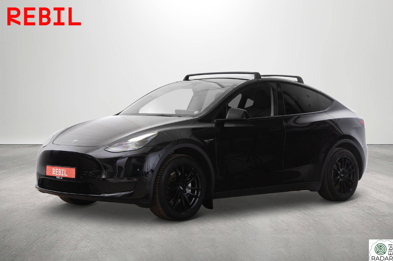 TESLA Model Y 533km(WLTP)/LR/AWD/Krok/Ryzen/Navi/Rkam/Pano/AP/V.pumpe