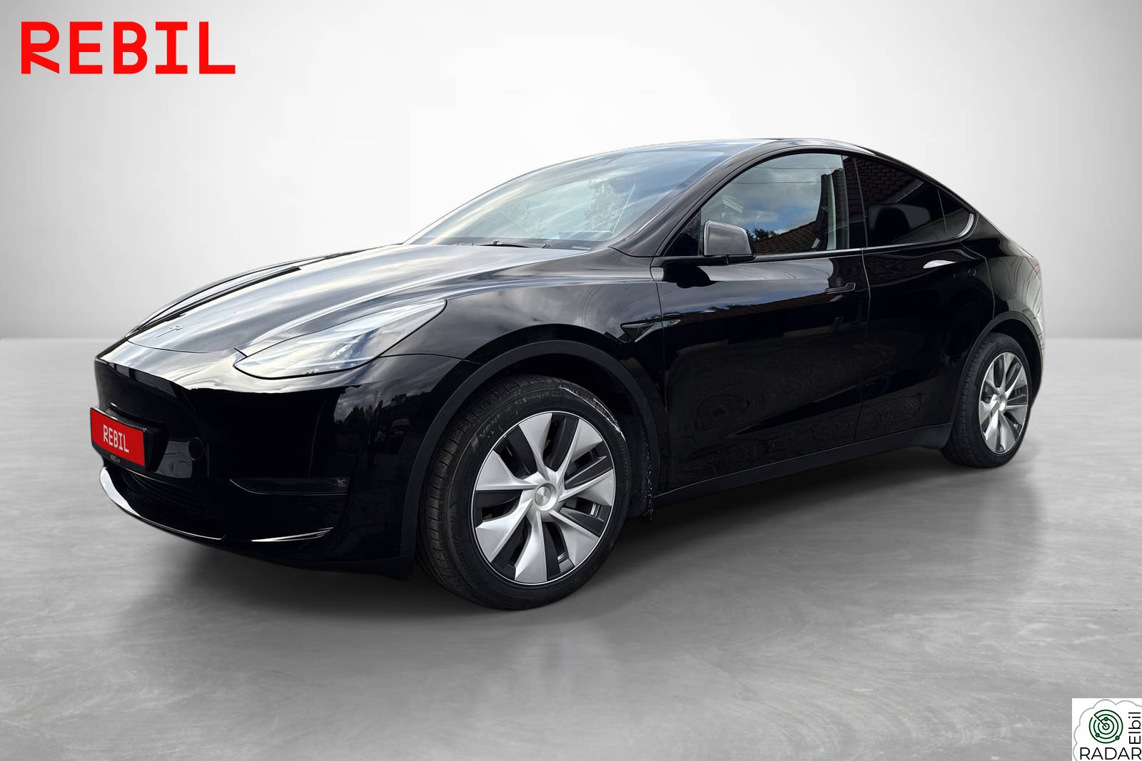 TESLA Model Y Long Range/AWD/Krok/AP/Pano/R.Kam/Skinn/Varmepumpe/Navi
