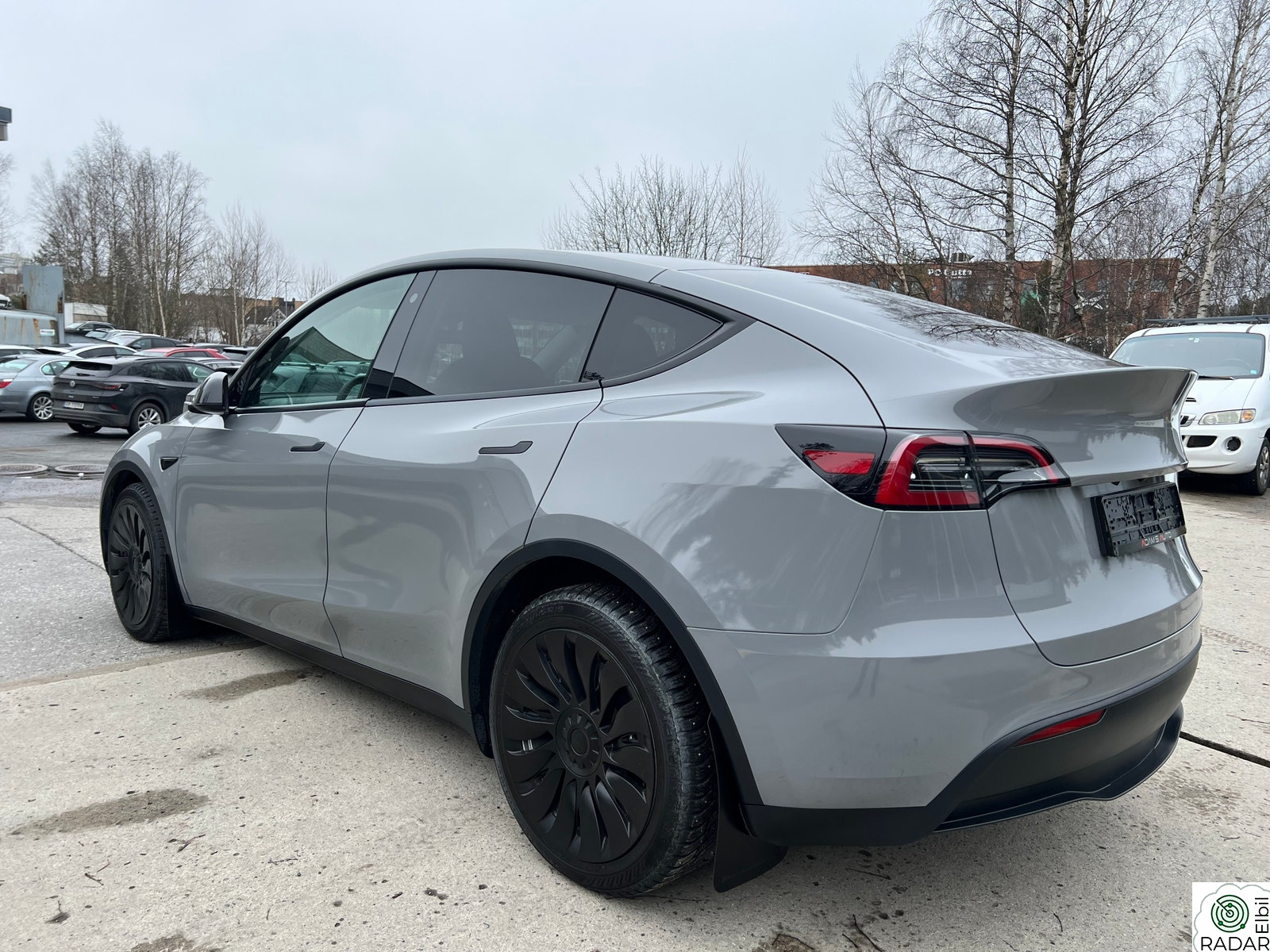 TESLA Model Y LONG RANGE AWD SKINN,H-FESTE,KAMERA,EAP,PREMIUM,20"