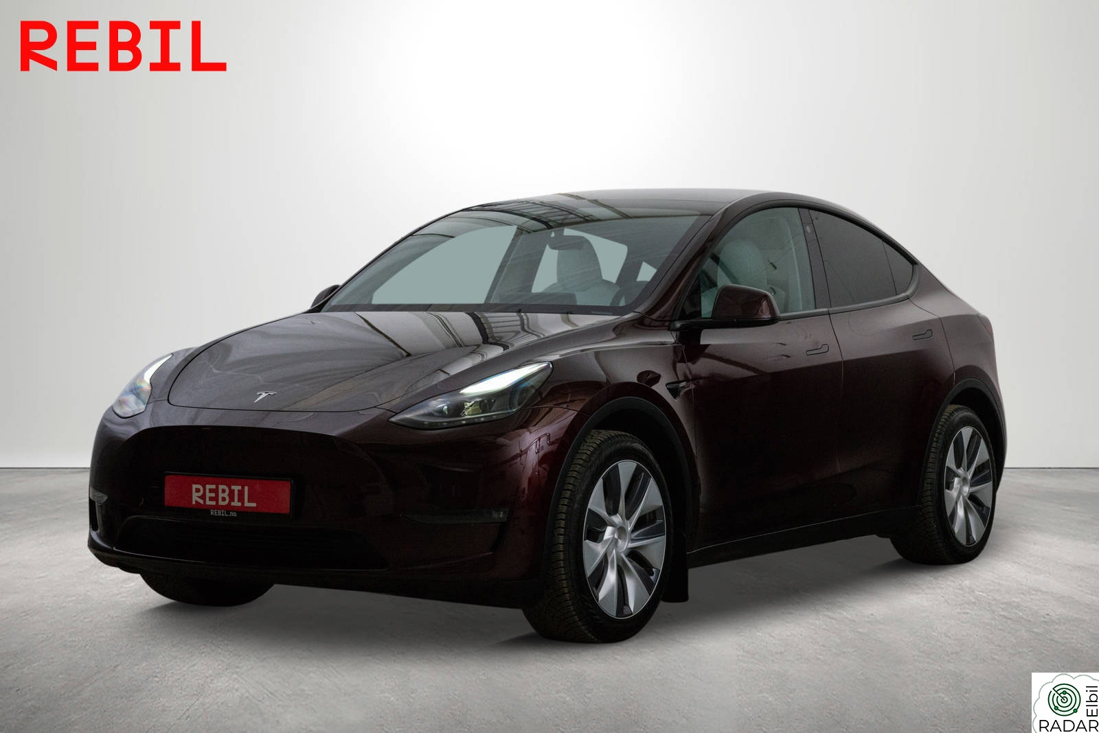 TESLA Model Y 533km(75KWh)Long Range/Autopilot/V.pumpe/Krok/AWD/Ryzen