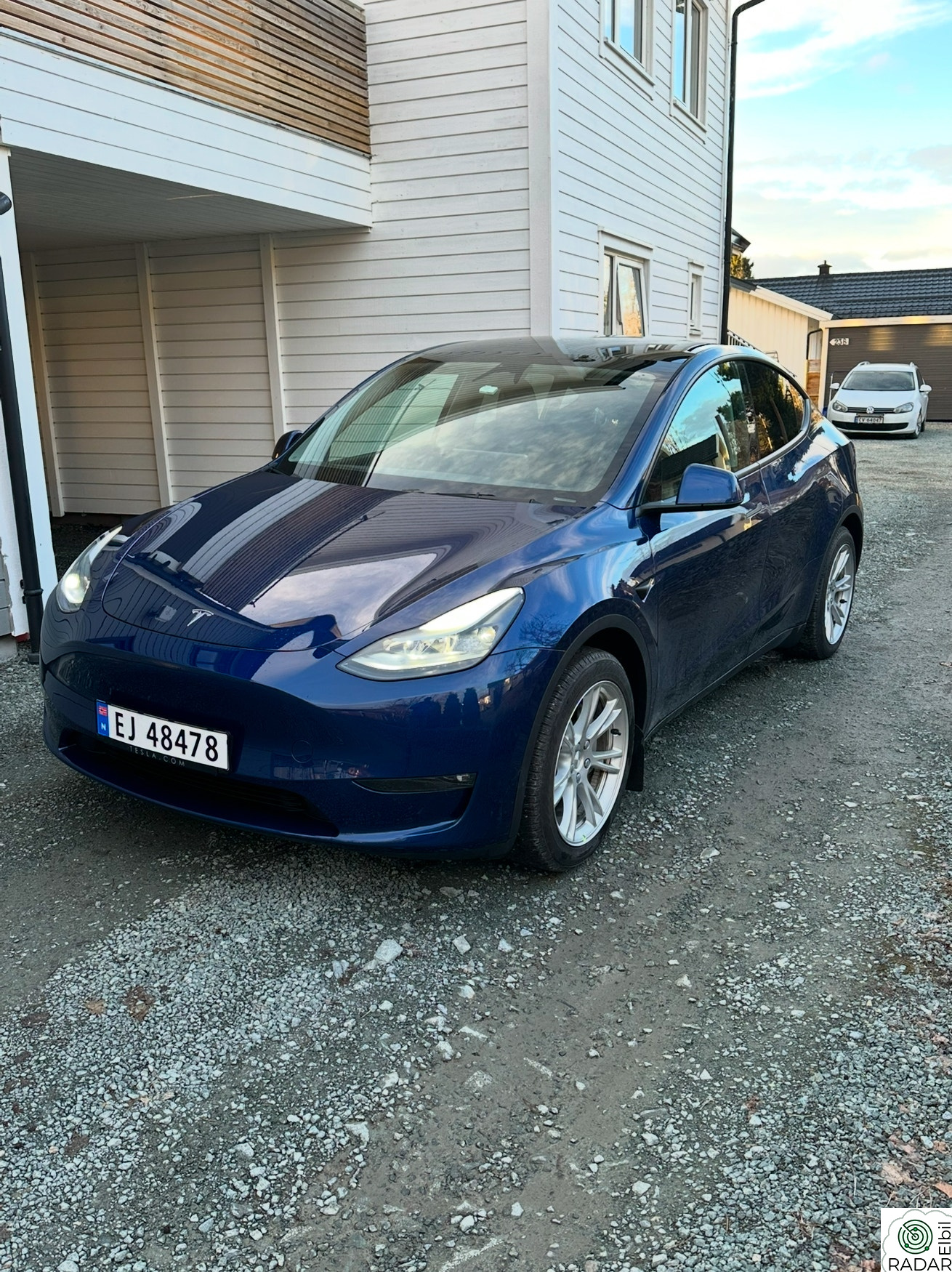 TESLA Model Y Long Range AWD