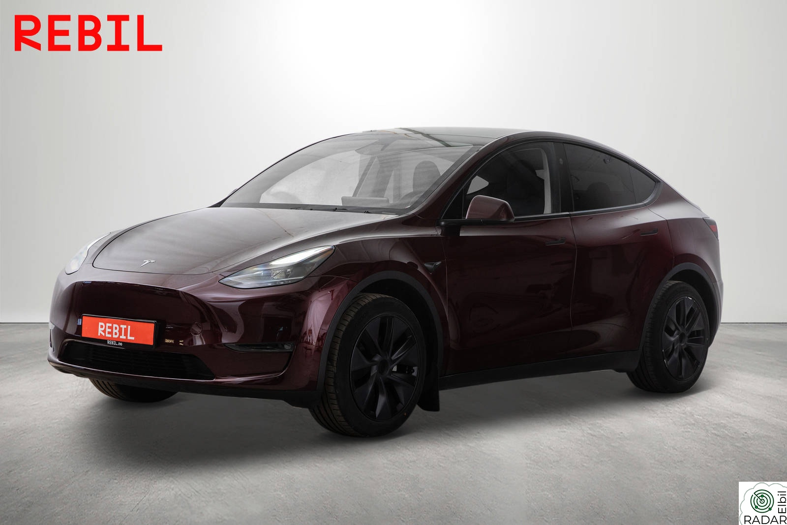 TESLA Model Y 533km/LR/AWD/Krok/MCU3/AP/Navi/R.kam/Pano/Memory/V.pump