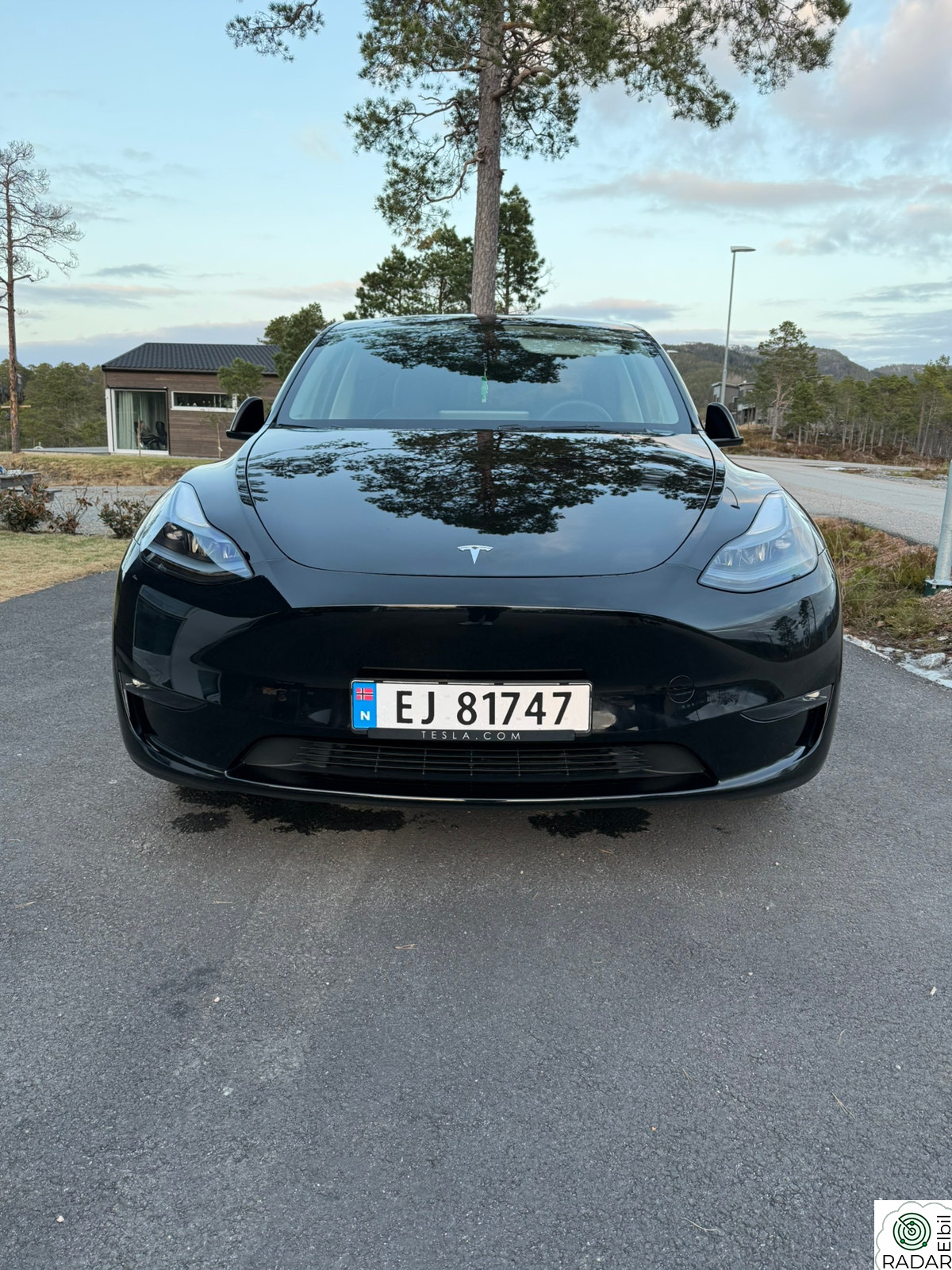 TESLA Model Y Long Range AWD 7-s, FSD
