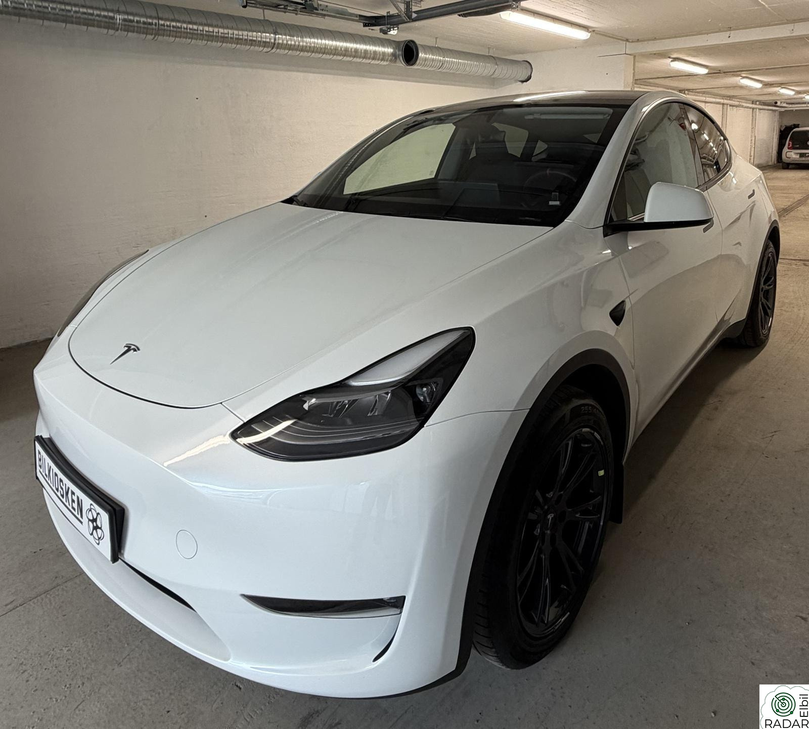 TESLA Model Y Long Range AWD 533km/H.Feste/AP/R.kam/V.Pumpe/EU-03.27!