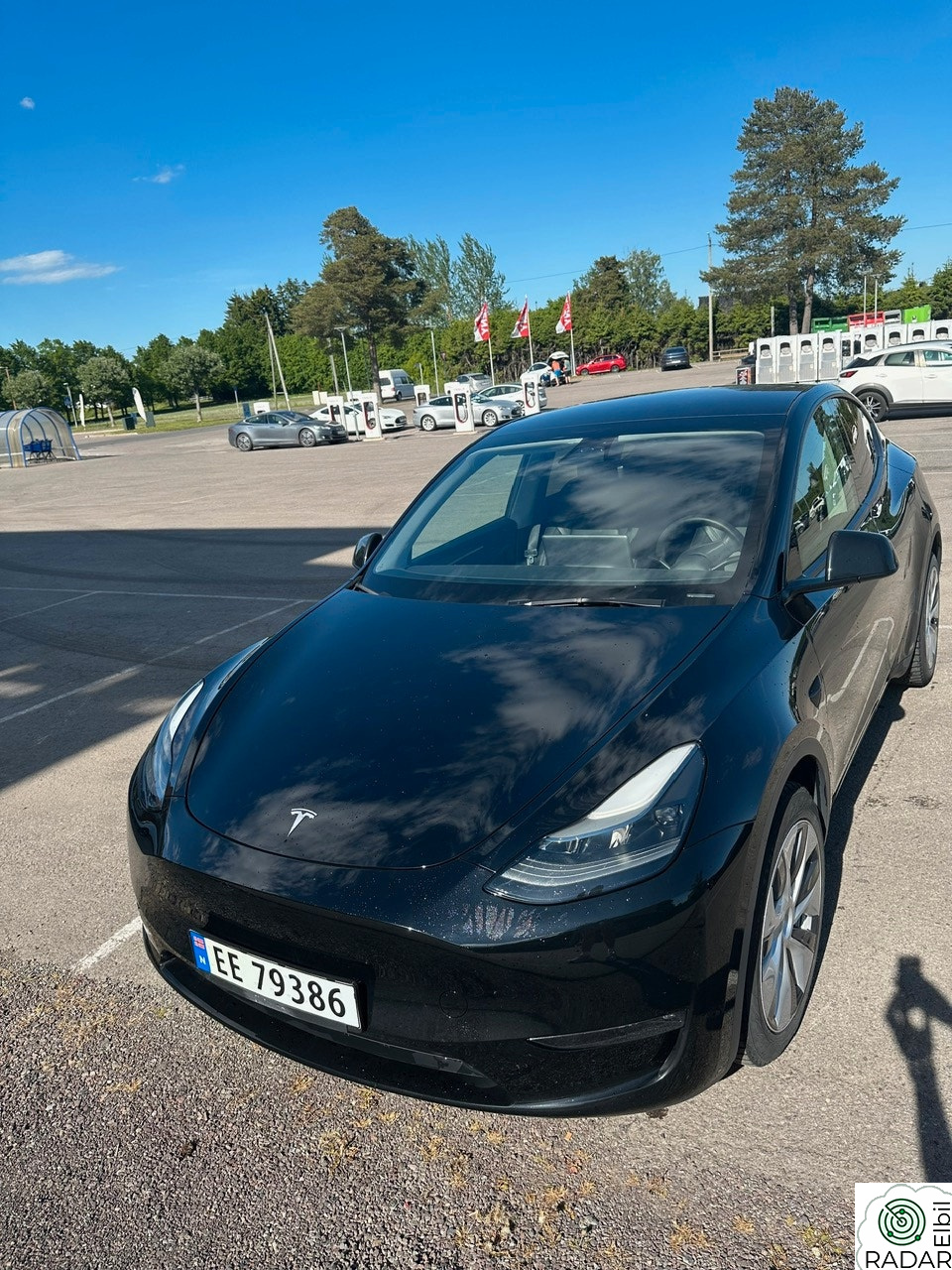 TESLA Model Y LR, AWD, H-feste/Navi/360Kamera/El.seter/Skinn/S+V