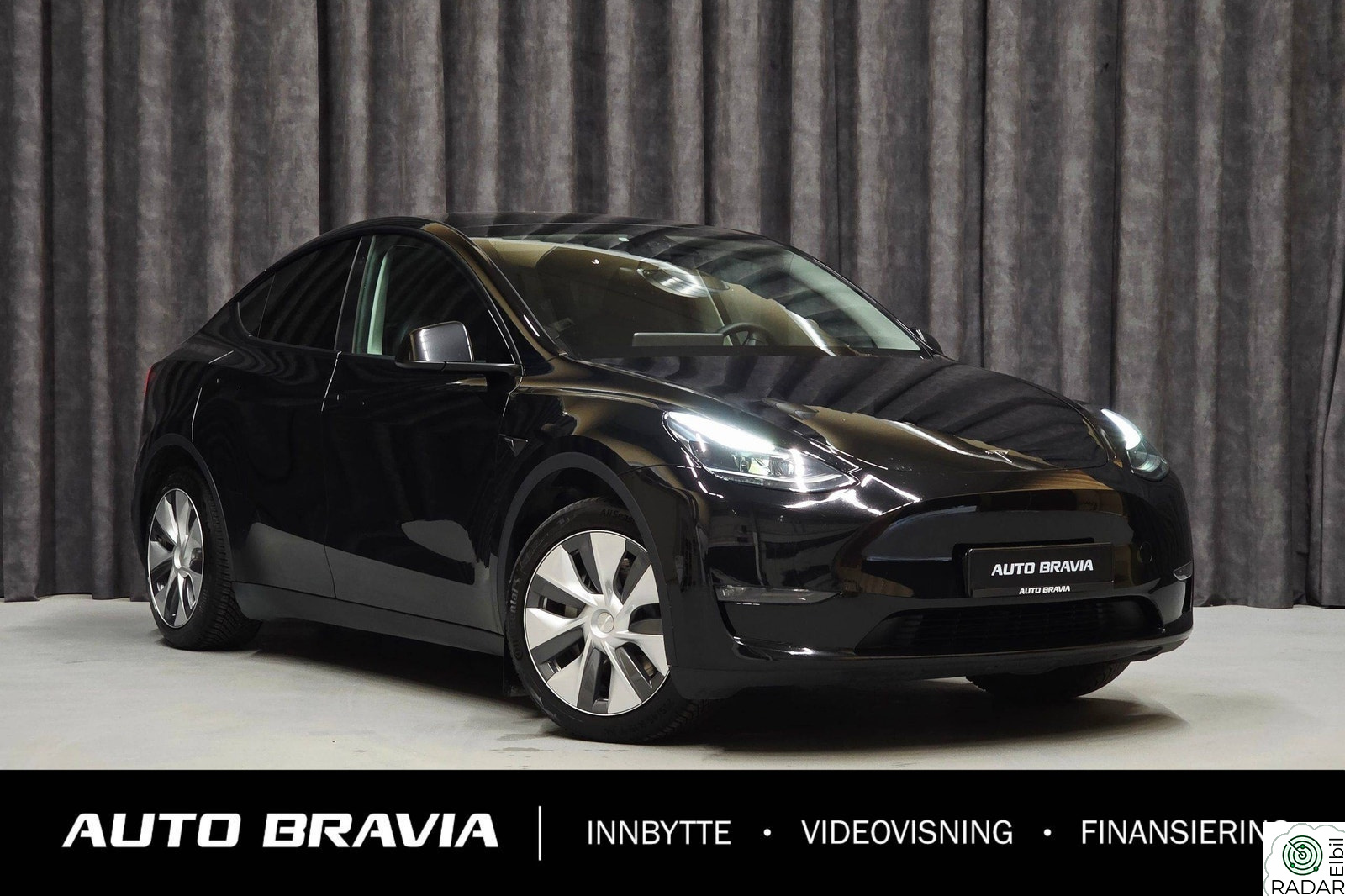 TESLA Model Y LONG RANGE/DUAL MOTOR/533KM/MATRIX/AP/AMD/V.PUMPE++