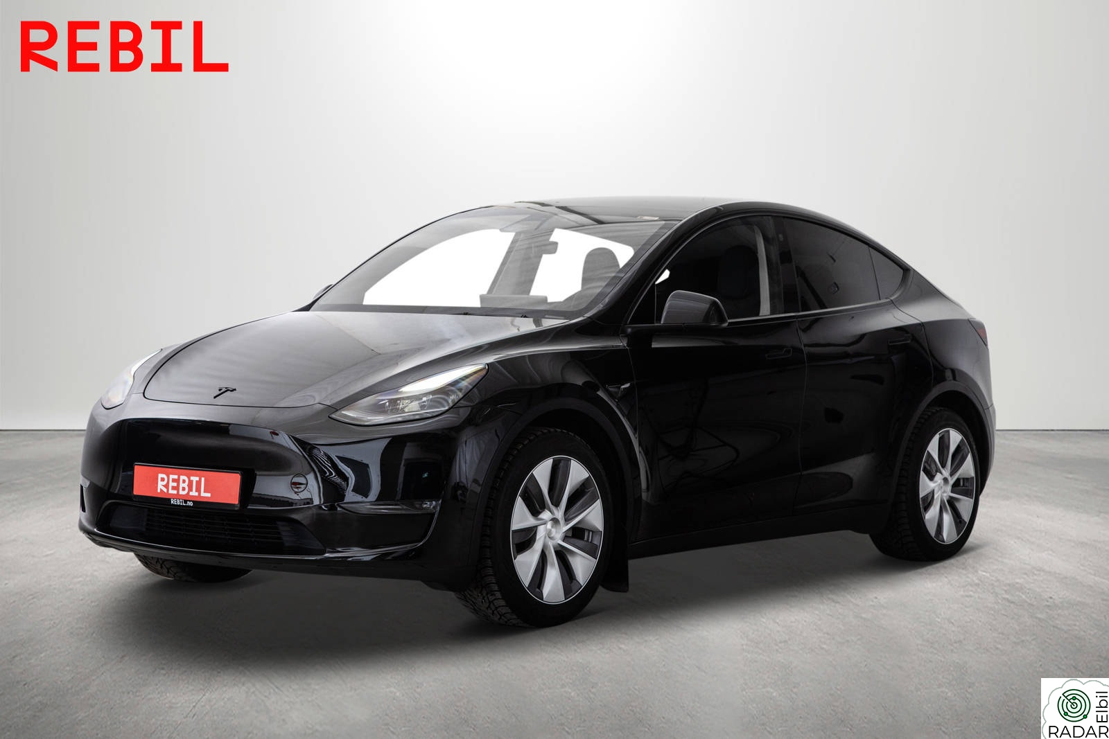 TESLA Model Y LongRange/AP/V.pumpe/R.Kam/Skinn/AWD/Ryzen/Krok