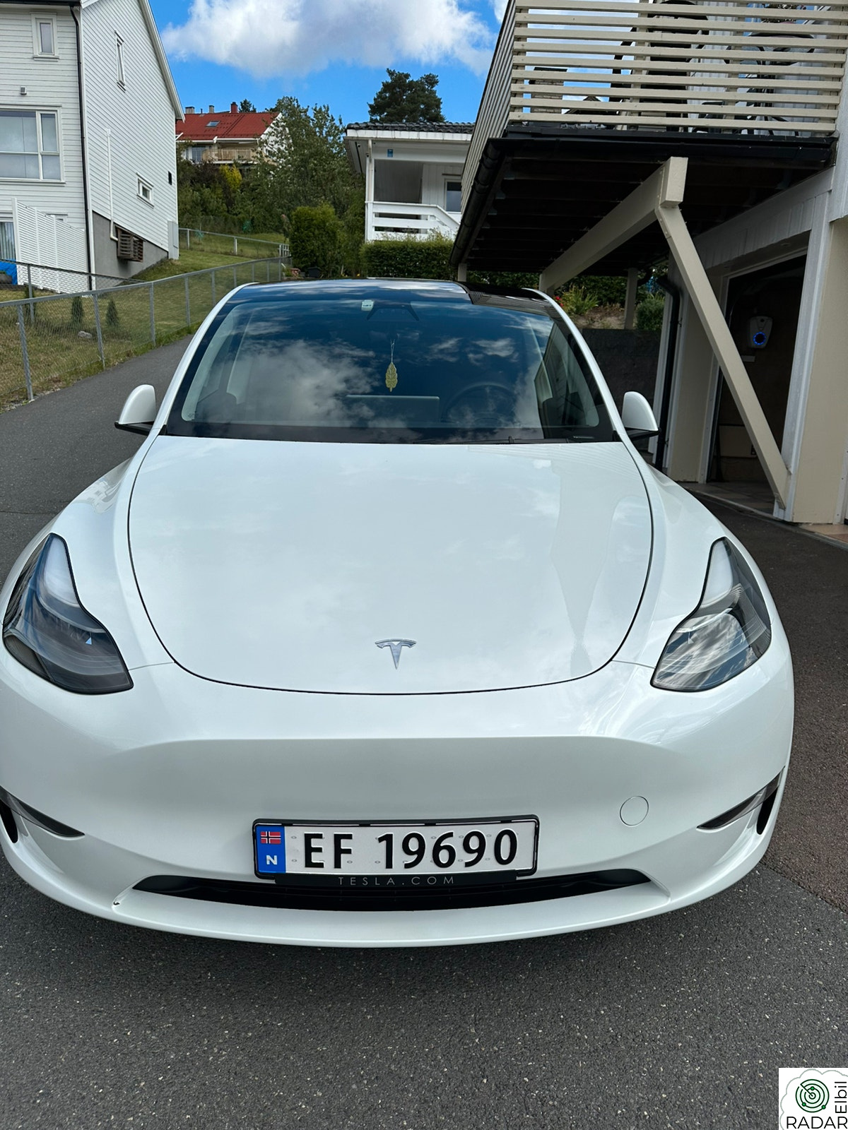 TESLA Model Y Long Range AWD