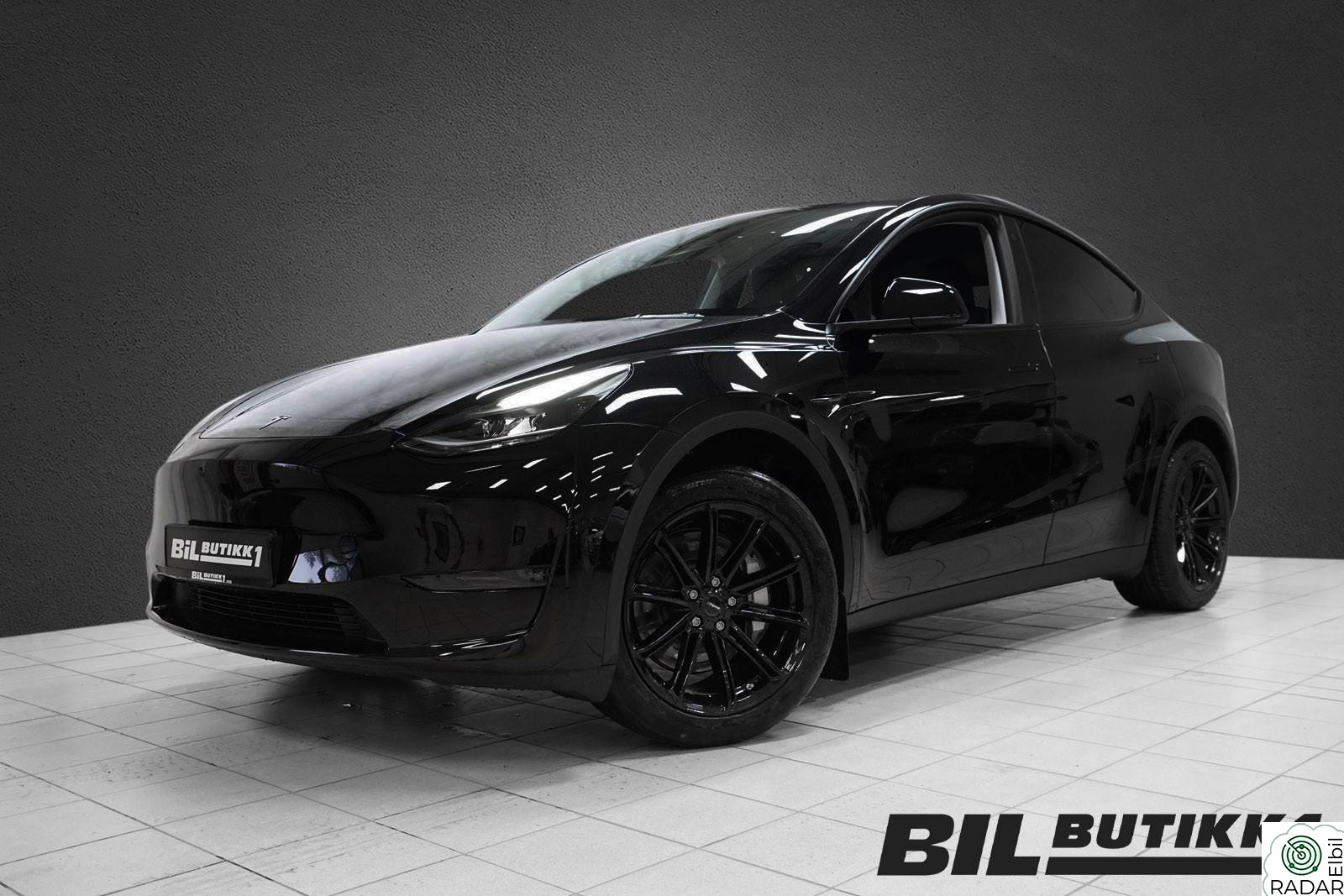TESLA Model Y Long Range Dual Motor | Premium | Pano | 533km WLTP