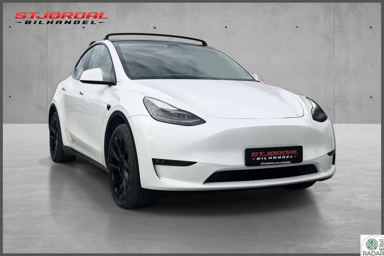TESLA Model Y Tesla Model Y Long Range AWD 2023 - 514 hk