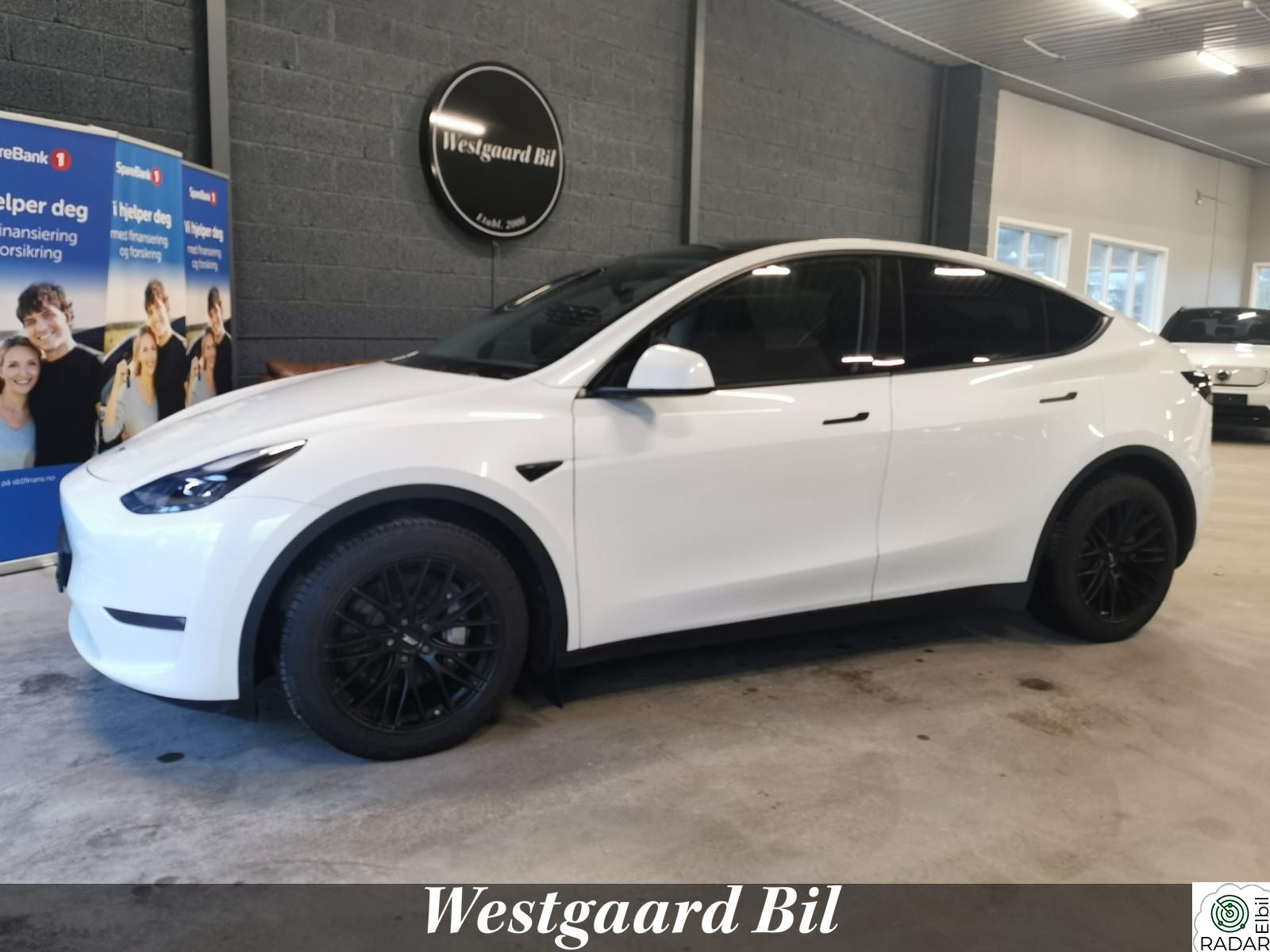 TESLA Model Y DM LR PREMIUM//SKINN/KAMERA/PANO/NORSK/HENGERFESTE//