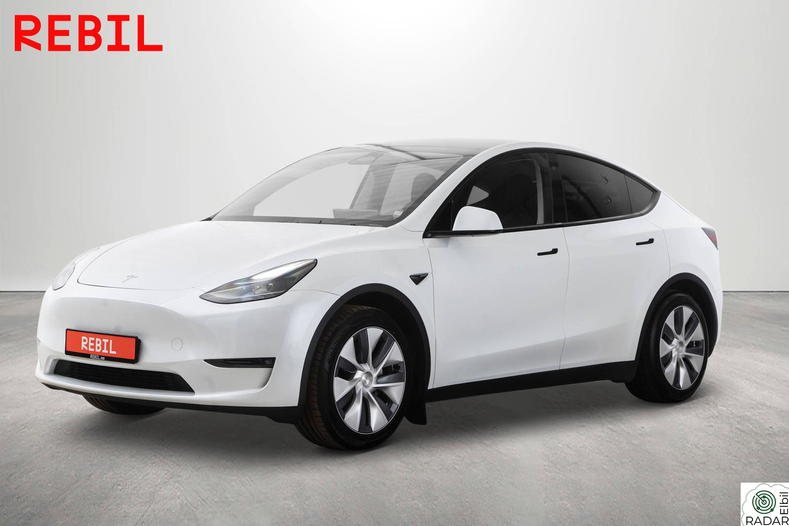 TESLA Model Y 533km(WLTP)/LR/AWD/Ryzen/R.kam/Pano/Krok
