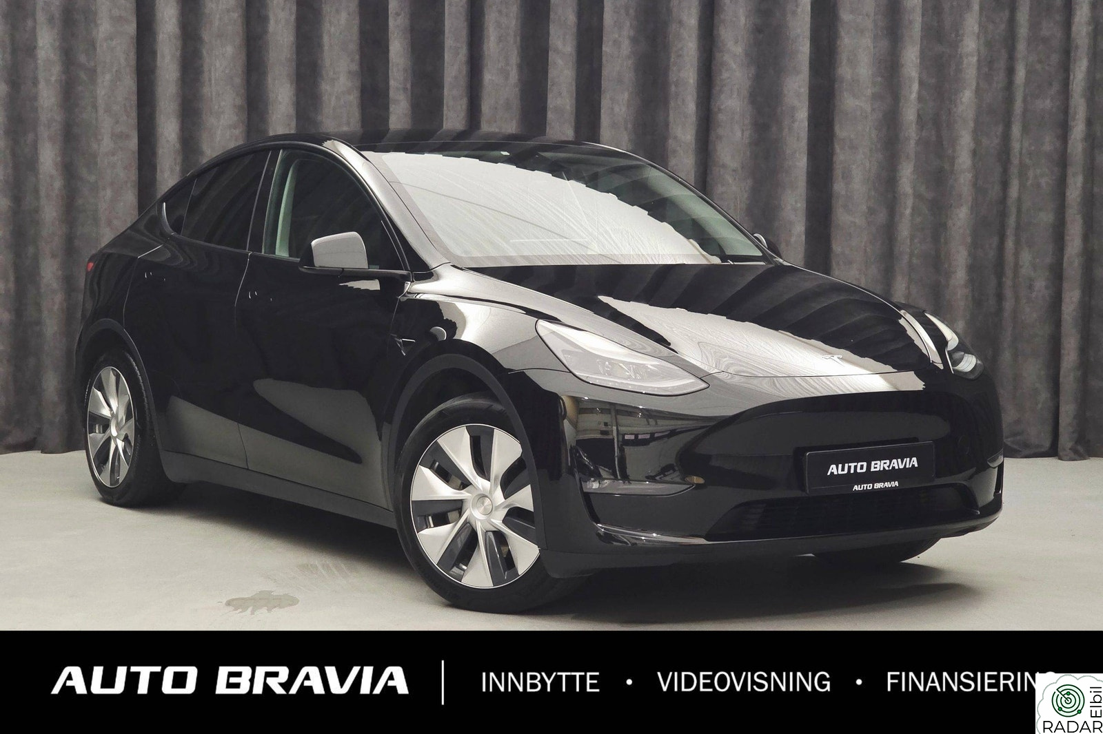 TESLA Model Y LONG RANGE/DUAL MOTOR/533KM/KROK/MATRIX/AP/AMD/V.PUMPE+