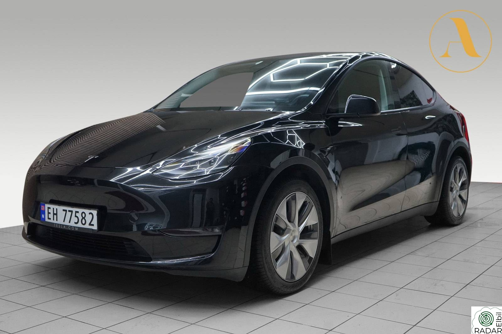 TESLA Model Y LONG RANGE AWD PREMIUM/PANORAMA/AUTOPILOT/H.FESTE/NORSK