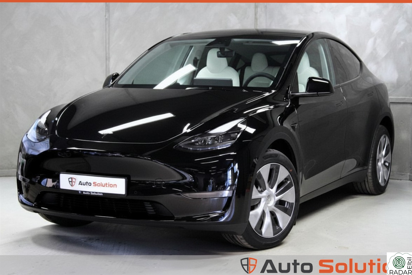 TESLA Model Y LONG RANGE AWD| AUTOPILOT| PREMIUM| HENGERFESTE