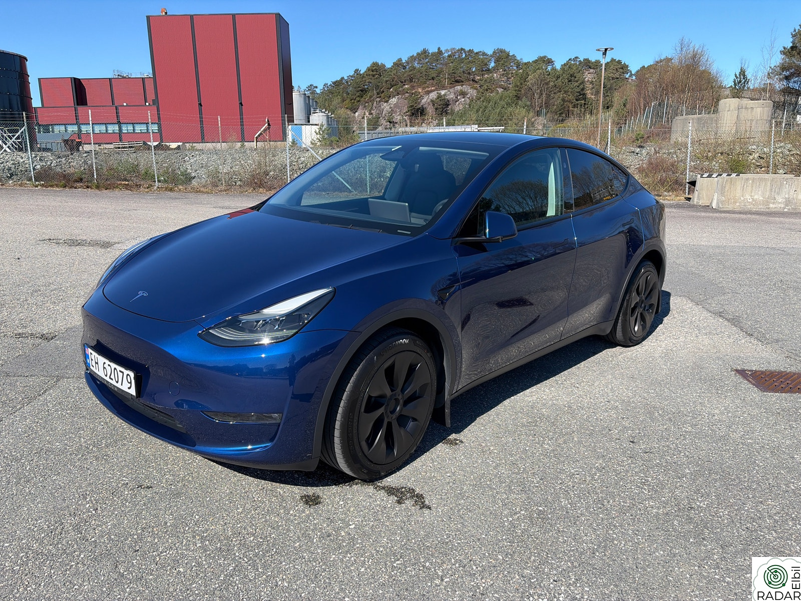 TESLA Model Y Long Range AWD