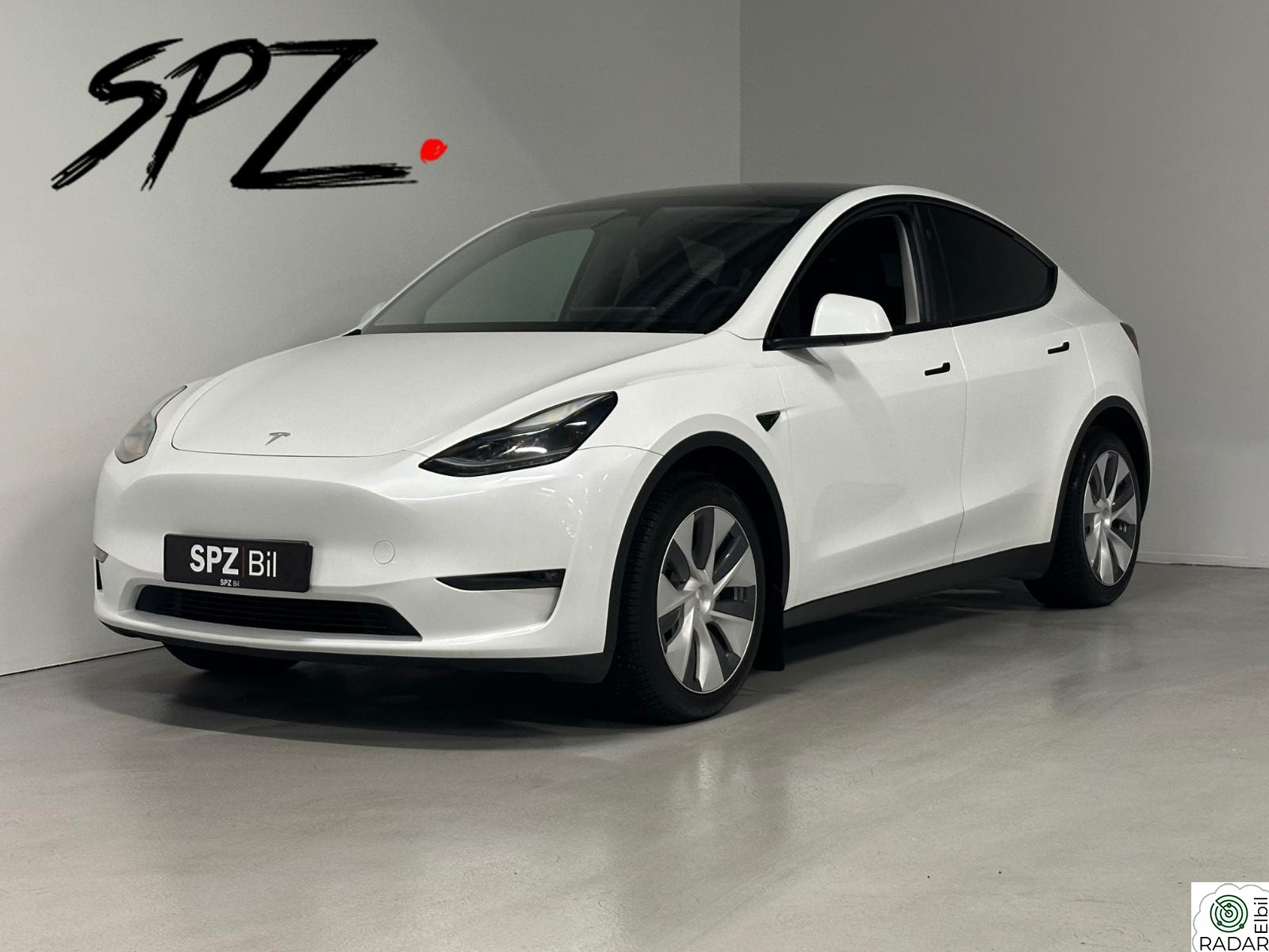 TESLA Model Y LR AWD KROK PREMIUM LYD SKINN PANO V PUMPE NORSK