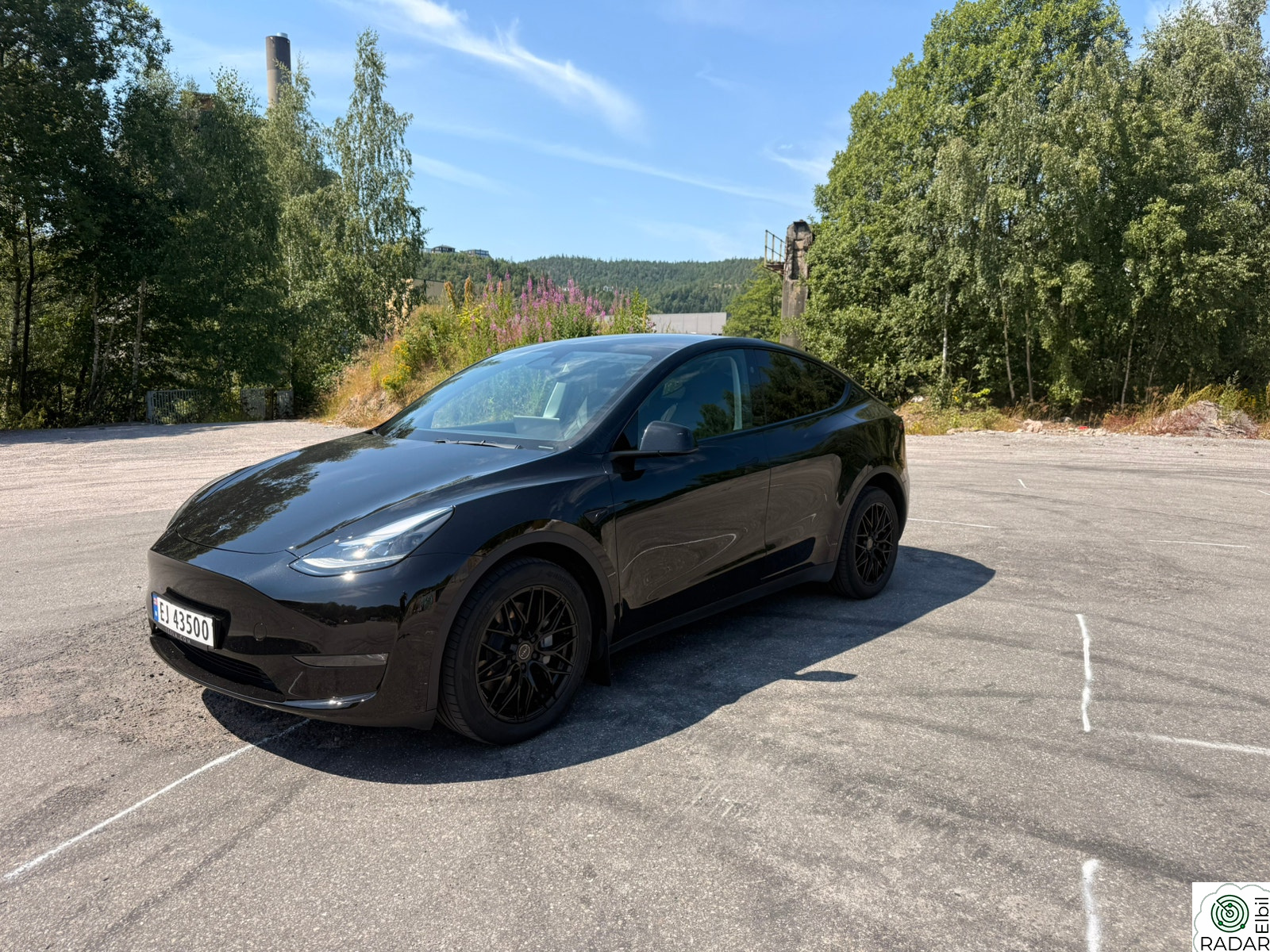 TESLA Model Y Long Range AWD