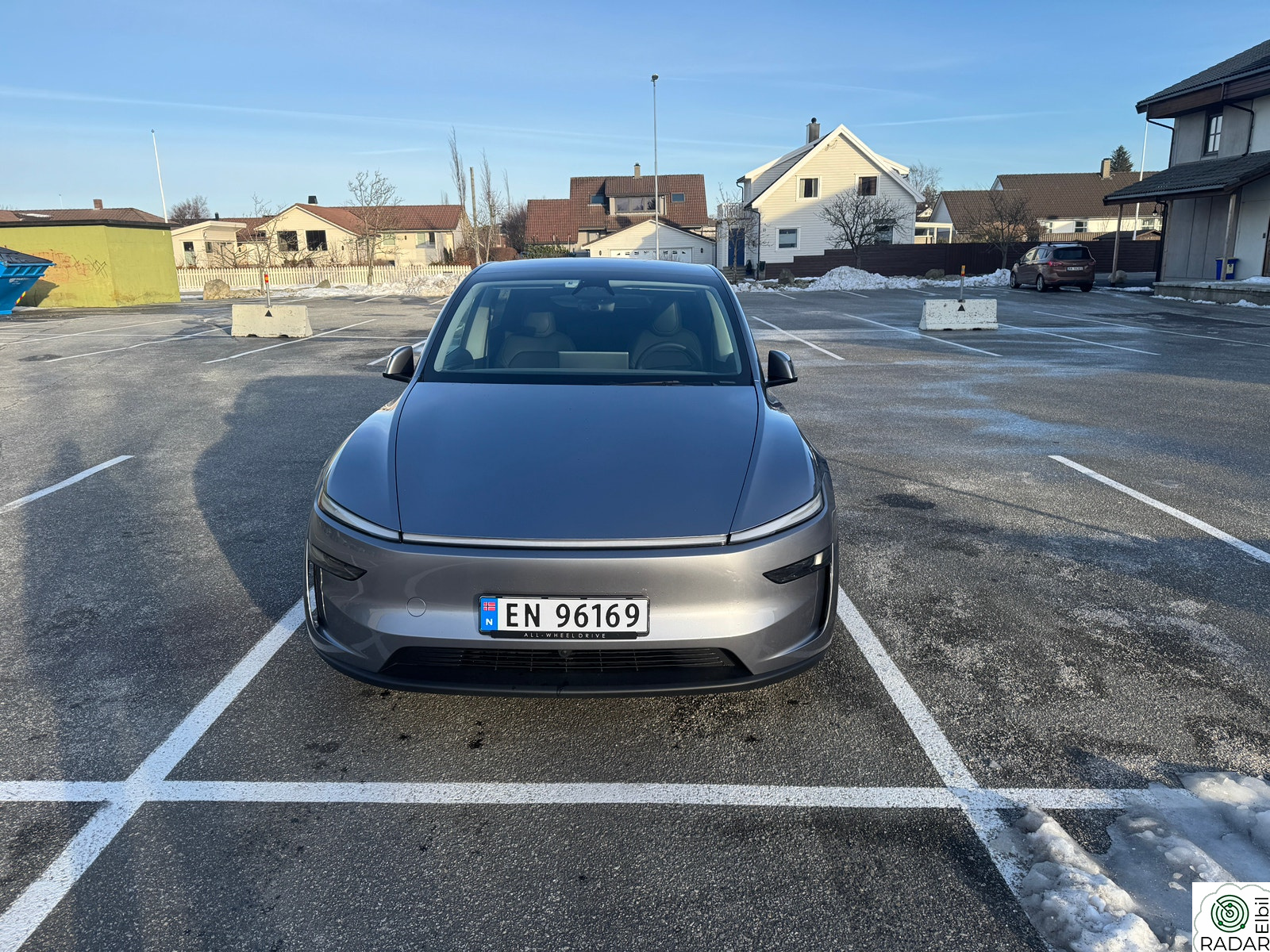 TESLA Model Y Long Range AWD